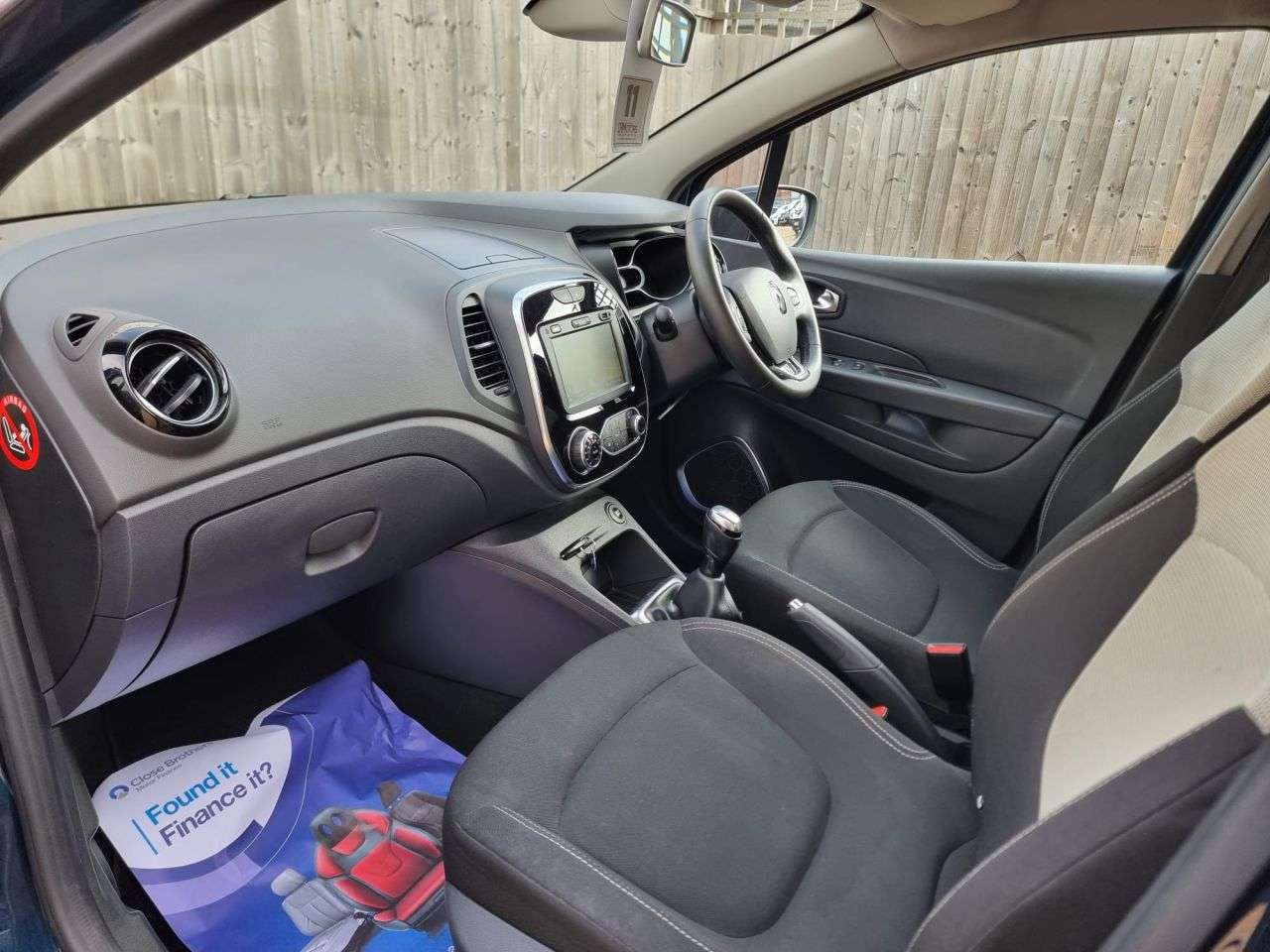 2019 RENAULT CAPTUR 2019 RENAULT CAPTUR