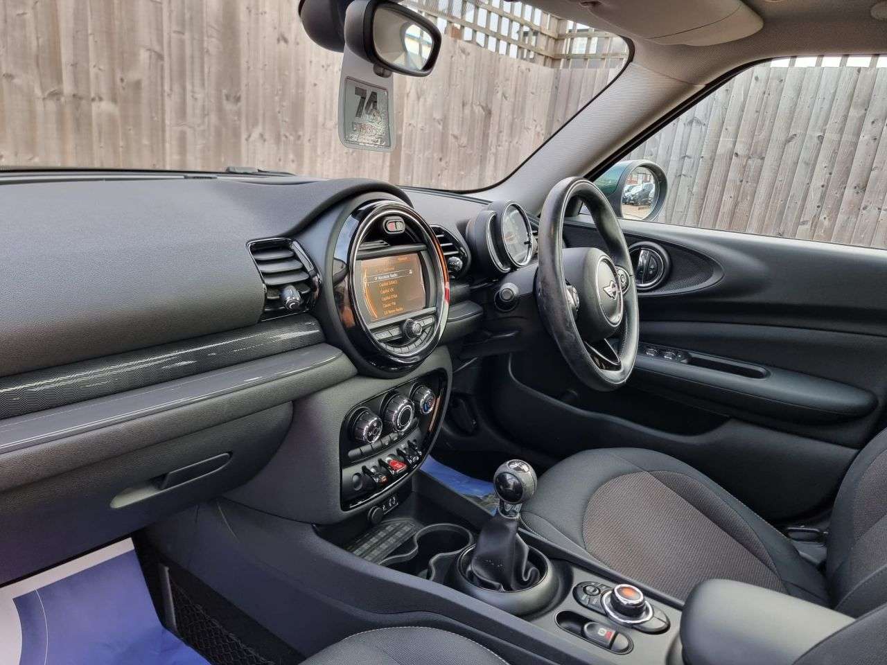 2016 MINI CLUBMAN 2016 MINI CLUBMAN