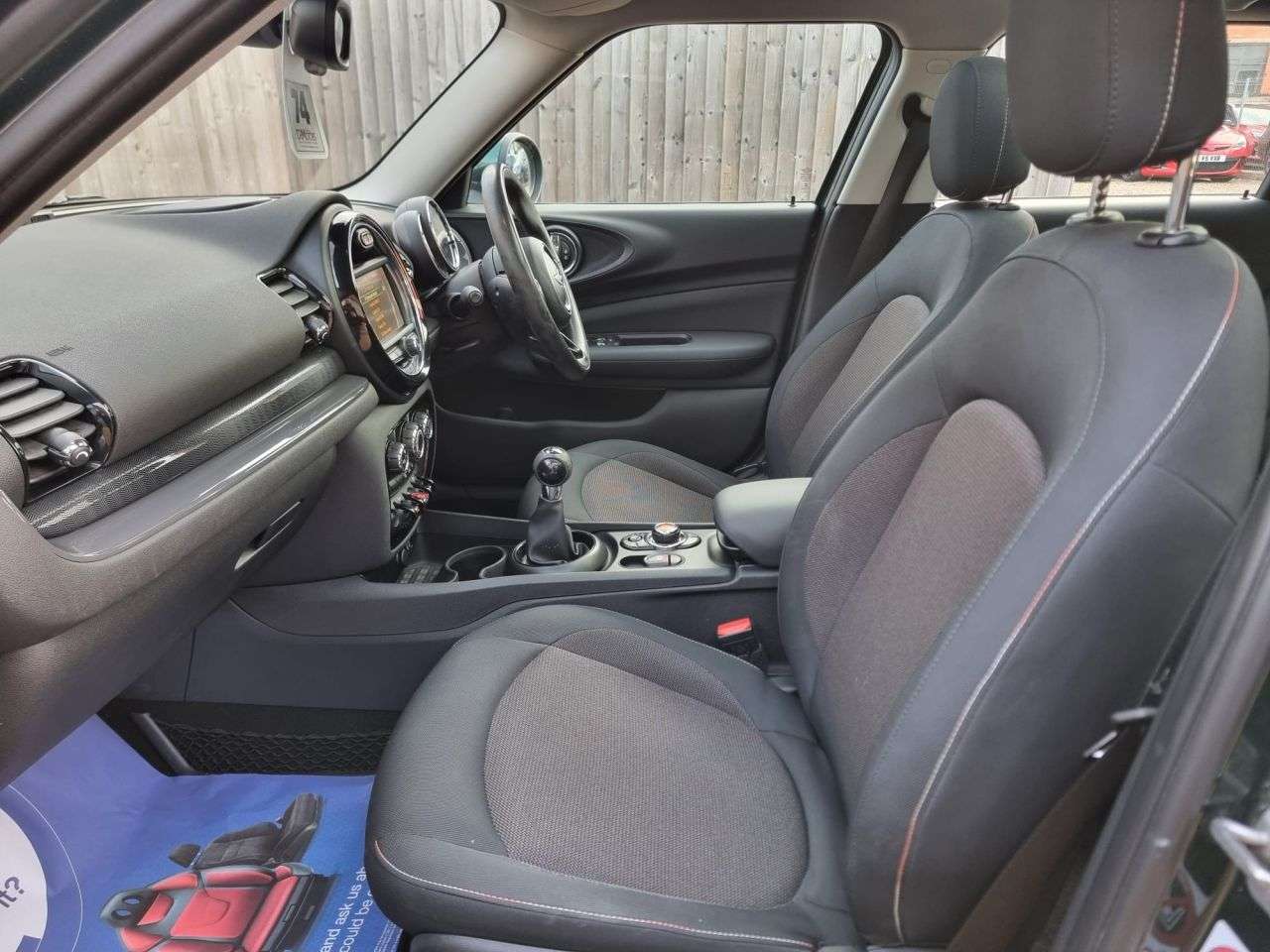 2016 MINI CLUBMAN 2016 MINI CLUBMAN