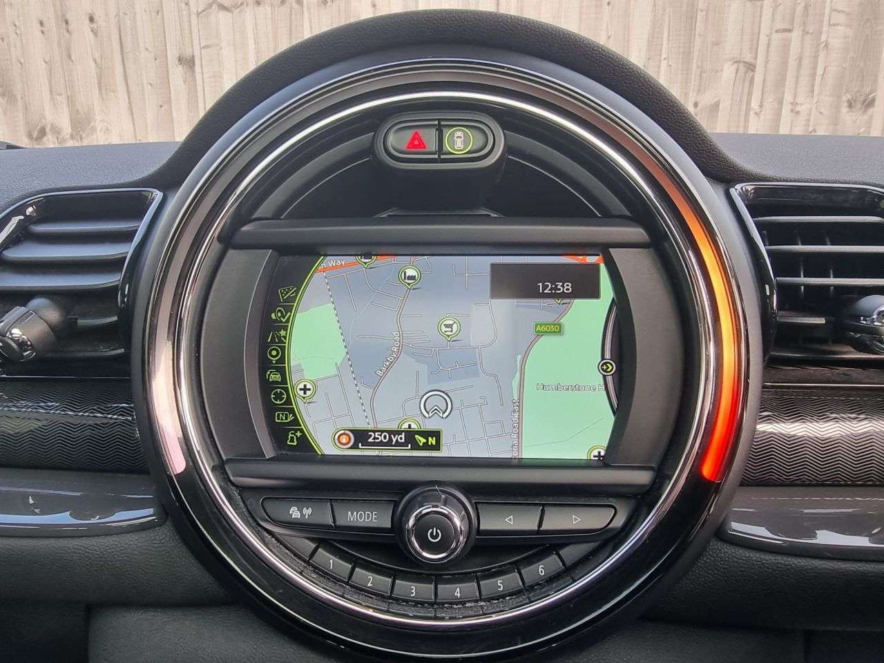 2016 MINI CLUBMAN 2016 MINI CLUBMAN