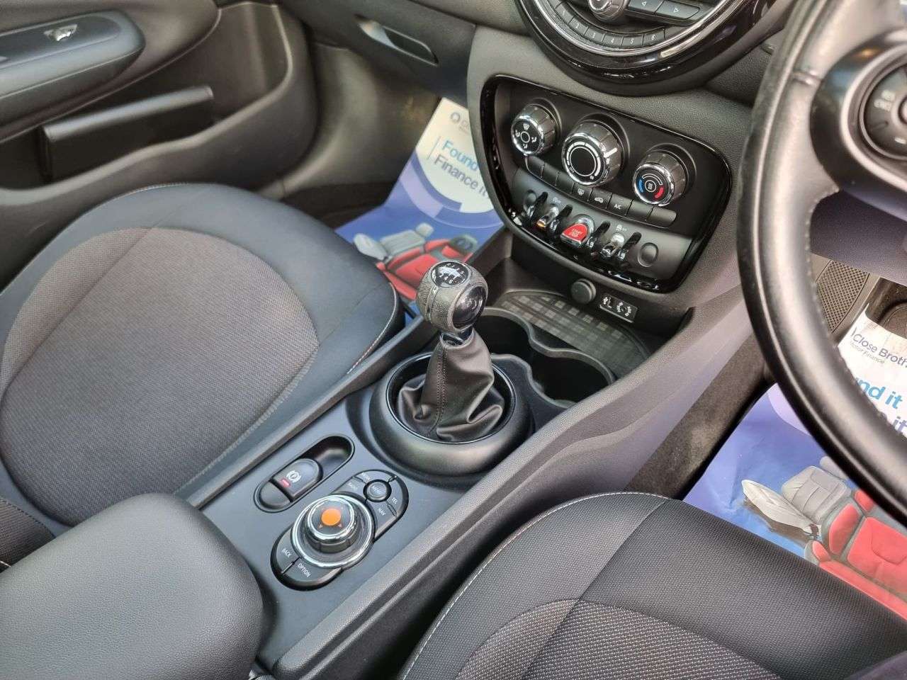 2016 MINI CLUBMAN 2016 MINI CLUBMAN