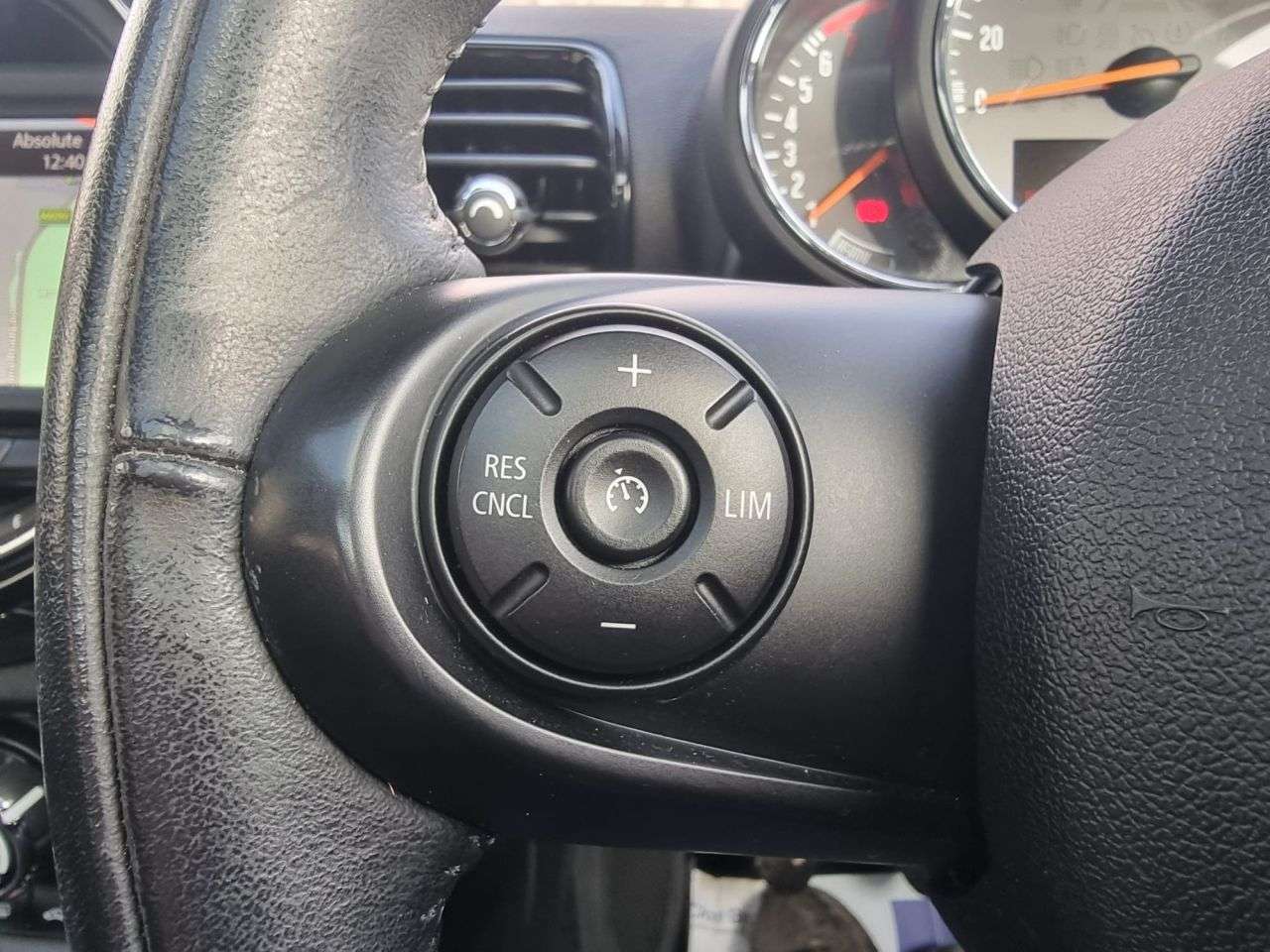 2016 MINI CLUBMAN 2016 MINI CLUBMAN