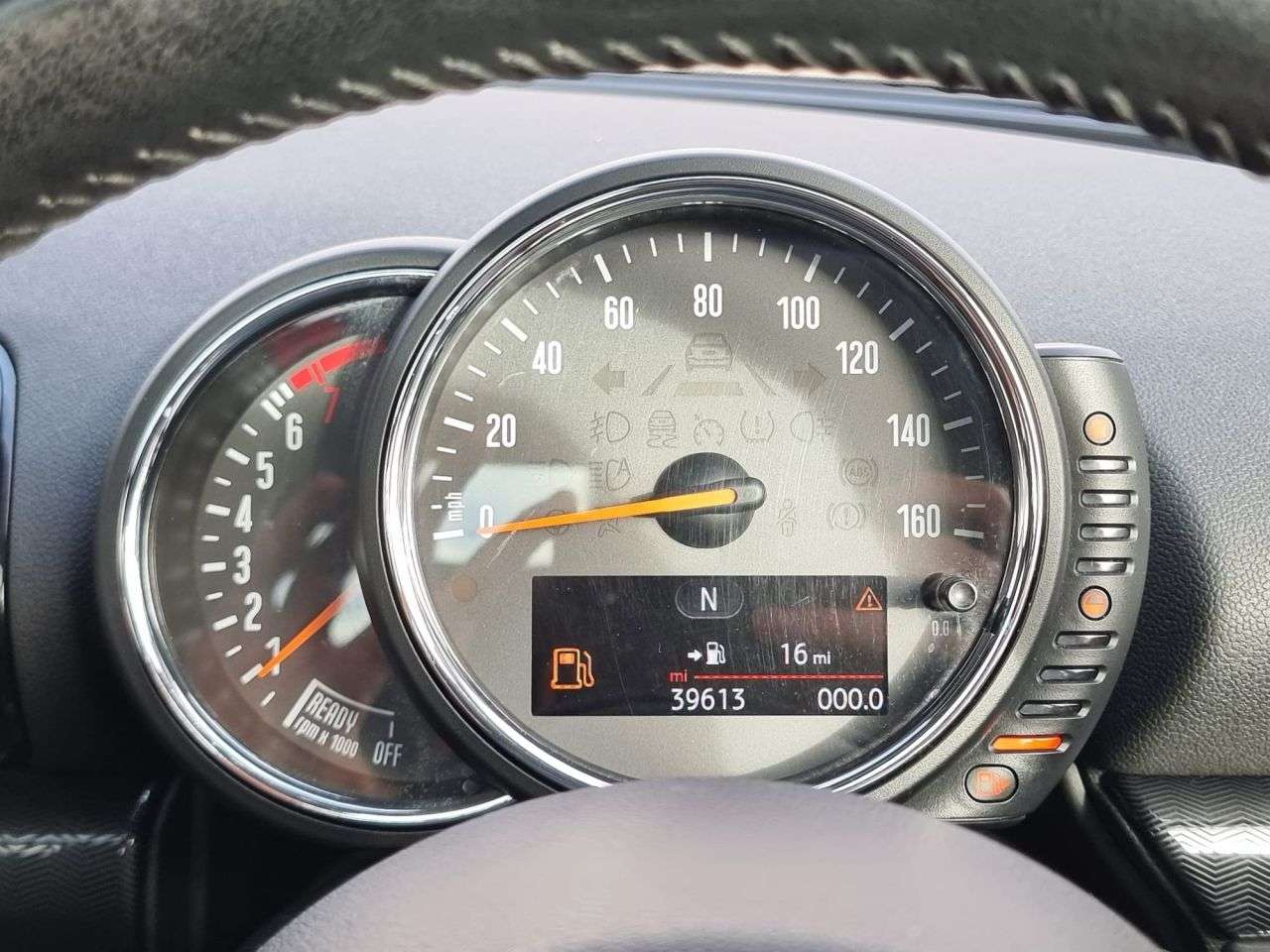 2016 MINI CLUBMAN 2016 MINI CLUBMAN