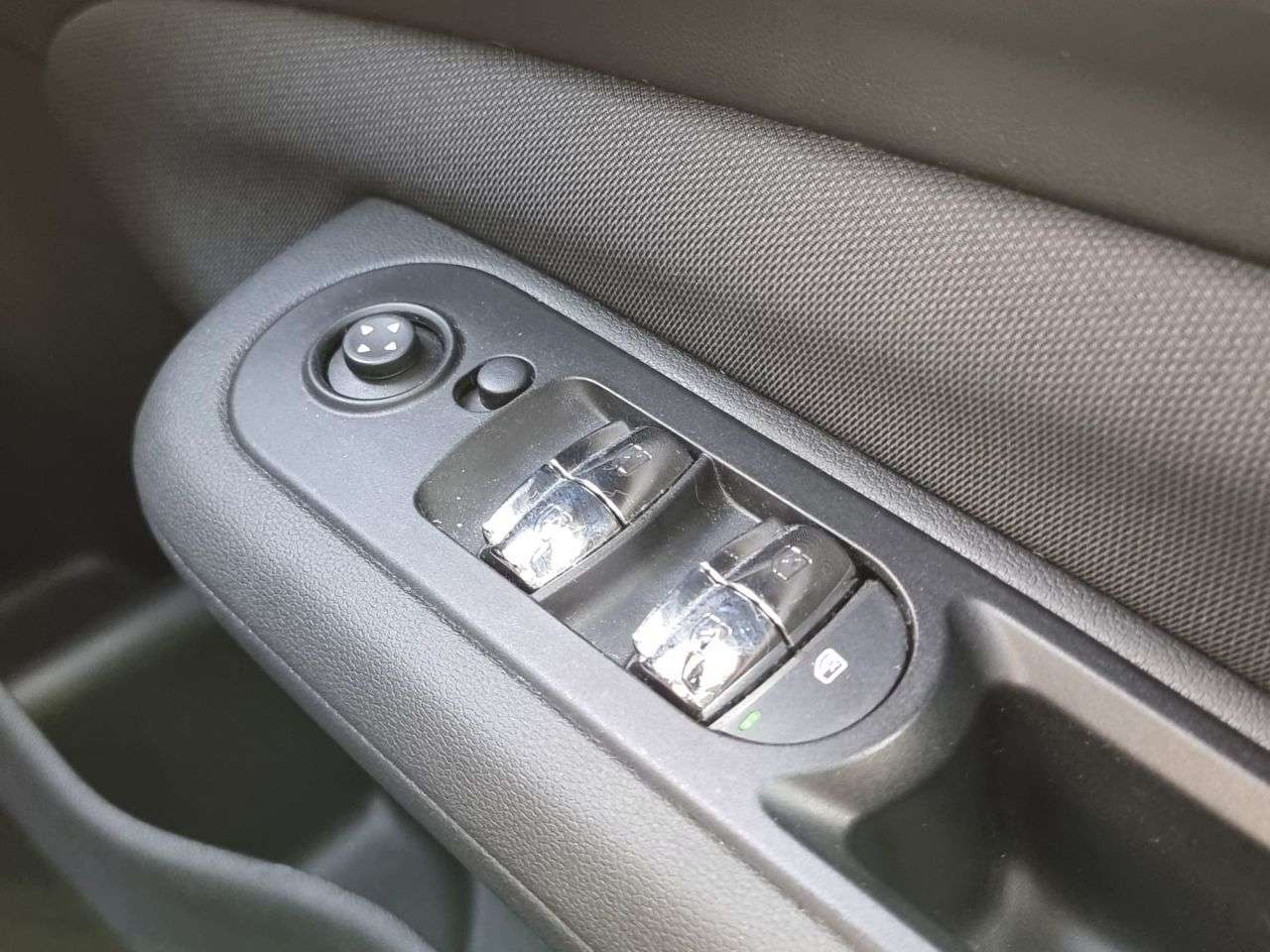 2016 MINI CLUBMAN 2016 MINI CLUBMAN