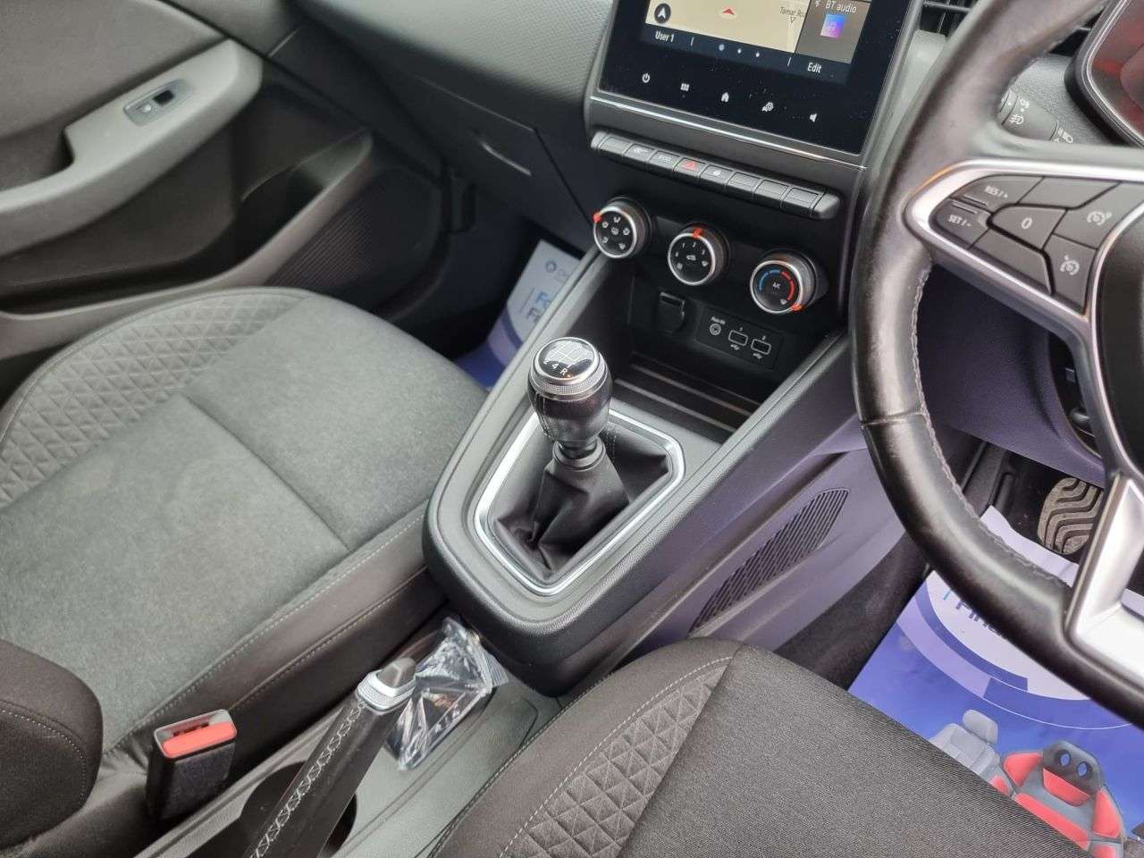 2020 RENAULT CLIO 2020 RENAULT CLIO