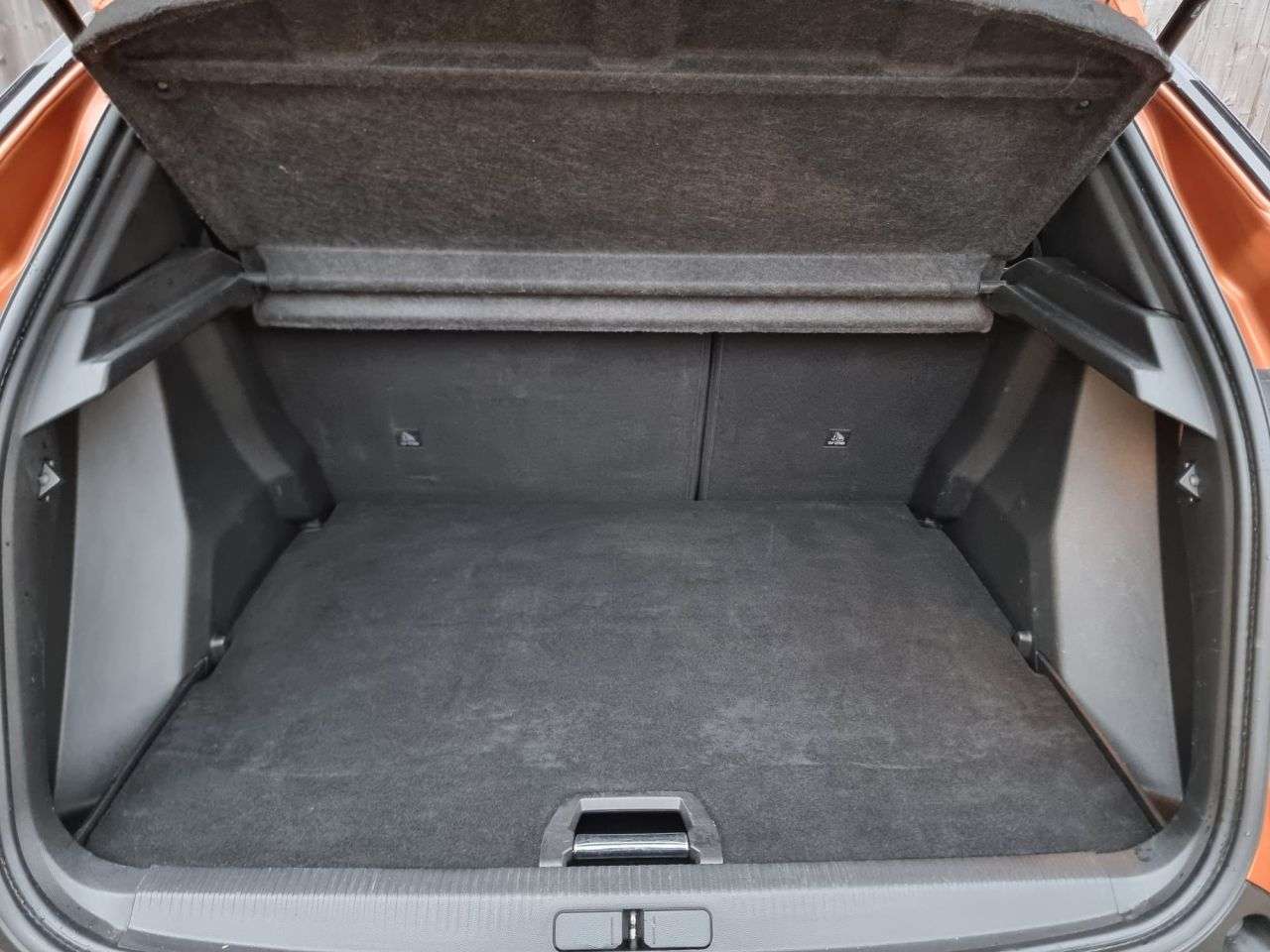 2020 PEUGEOT 2008 2020 PEUGEOT 2008