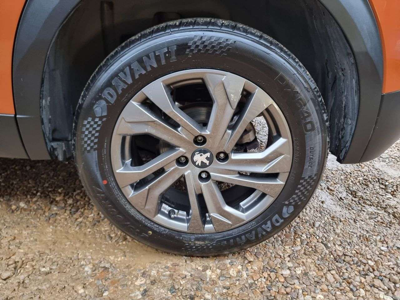 2020 PEUGEOT 2008 2020 PEUGEOT 2008