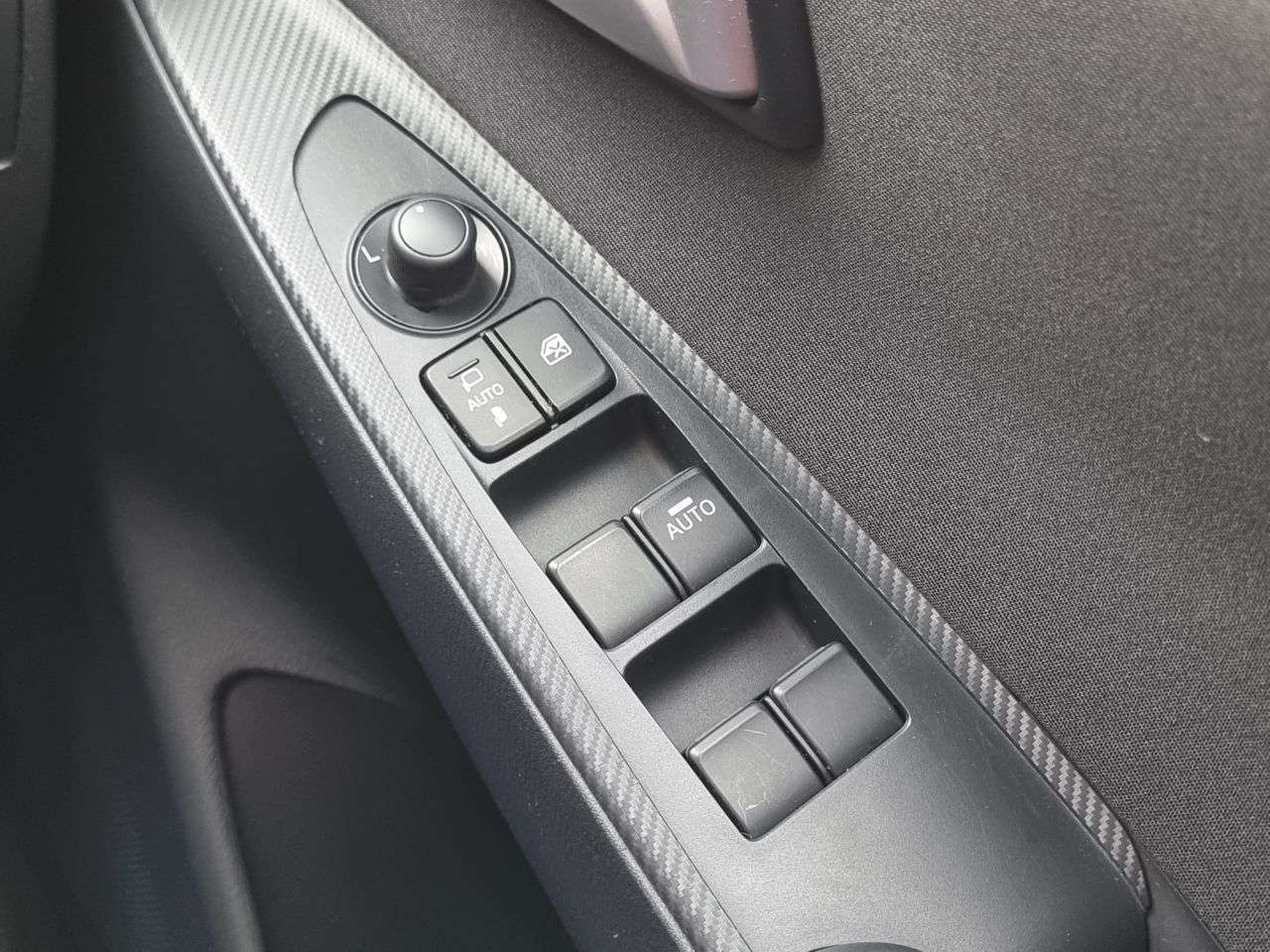 2019 MAZDA MAZDA2 2019 MAZDA MAZDA2