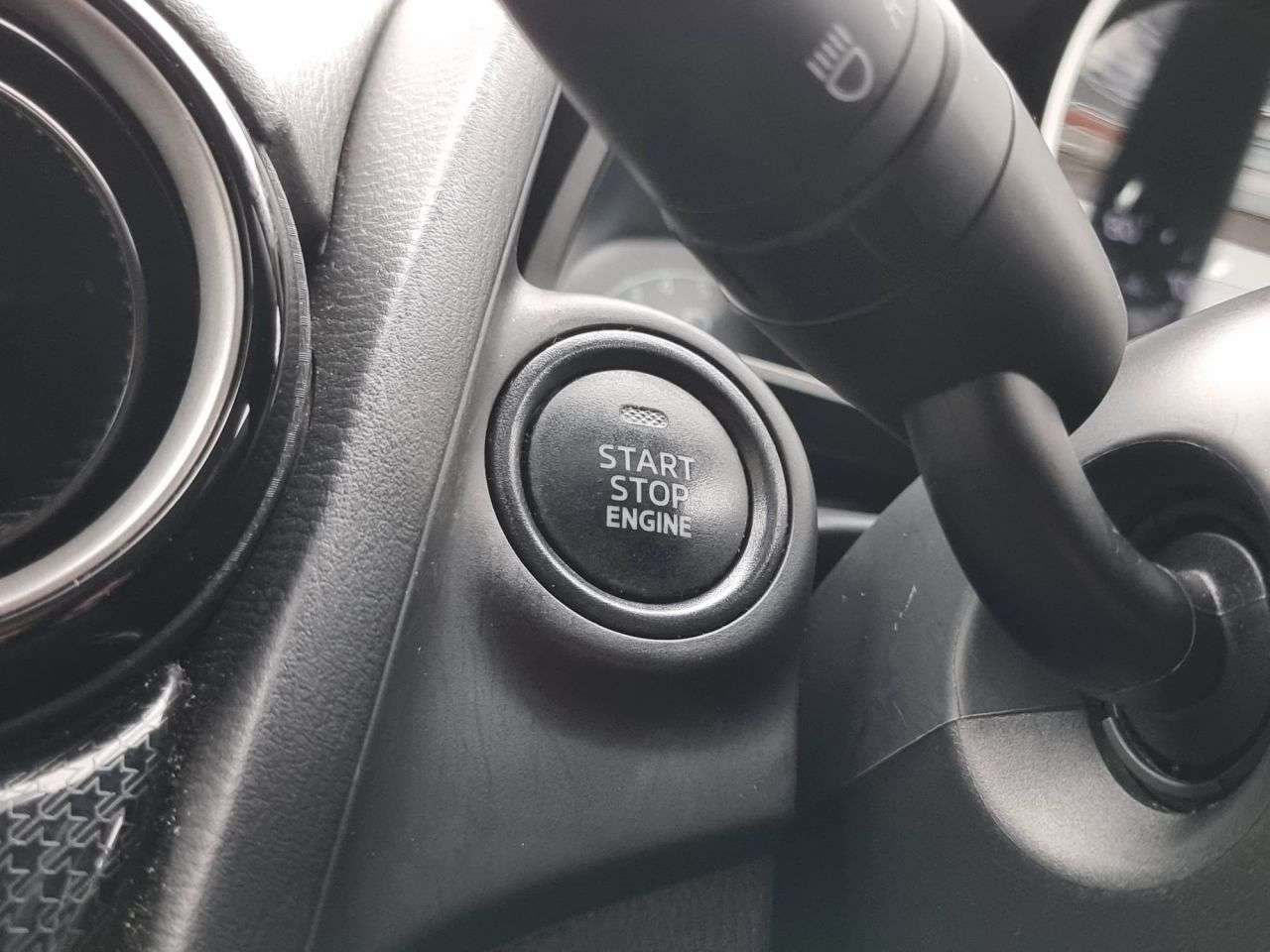 2019 MAZDA MAZDA2 2019 MAZDA MAZDA2