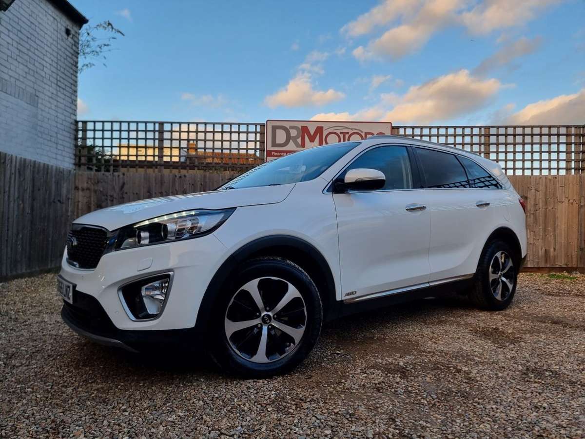 Check out this Kia Sorento 2015 Diesel Automatic