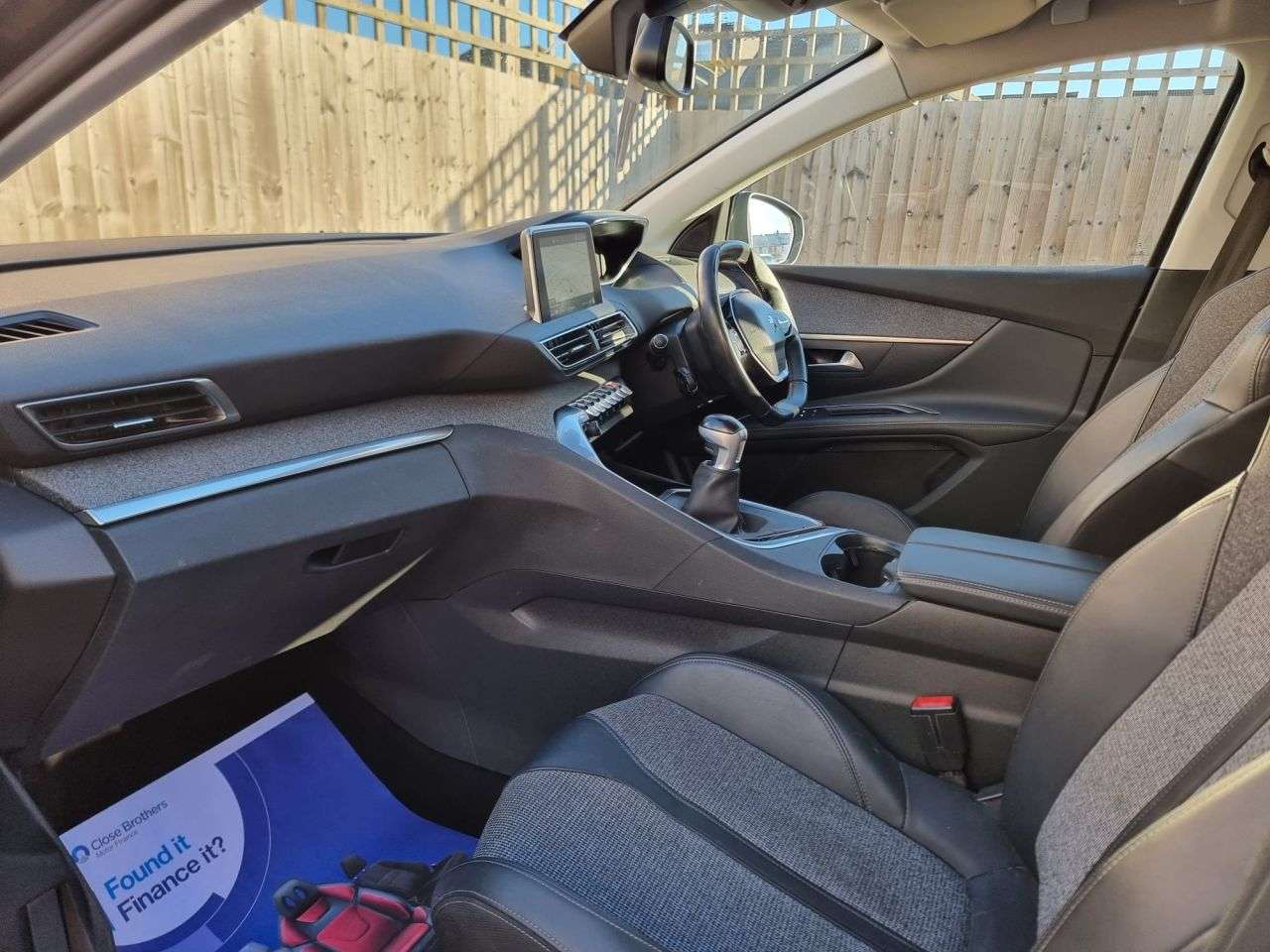 2019 PEUGEOT 5008 2019 PEUGEOT 5008