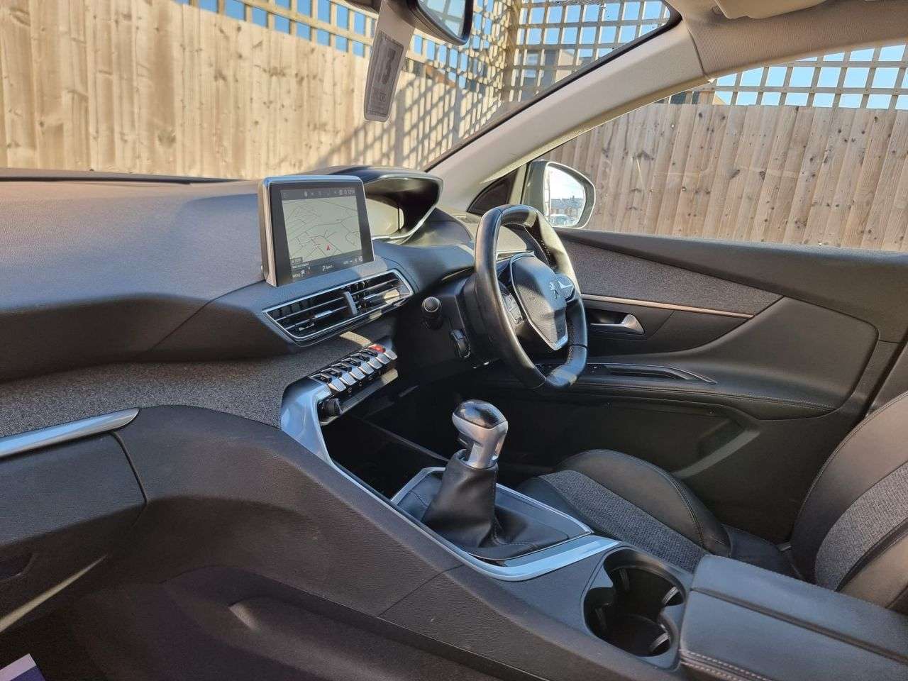 2019 PEUGEOT 5008 2019 PEUGEOT 5008