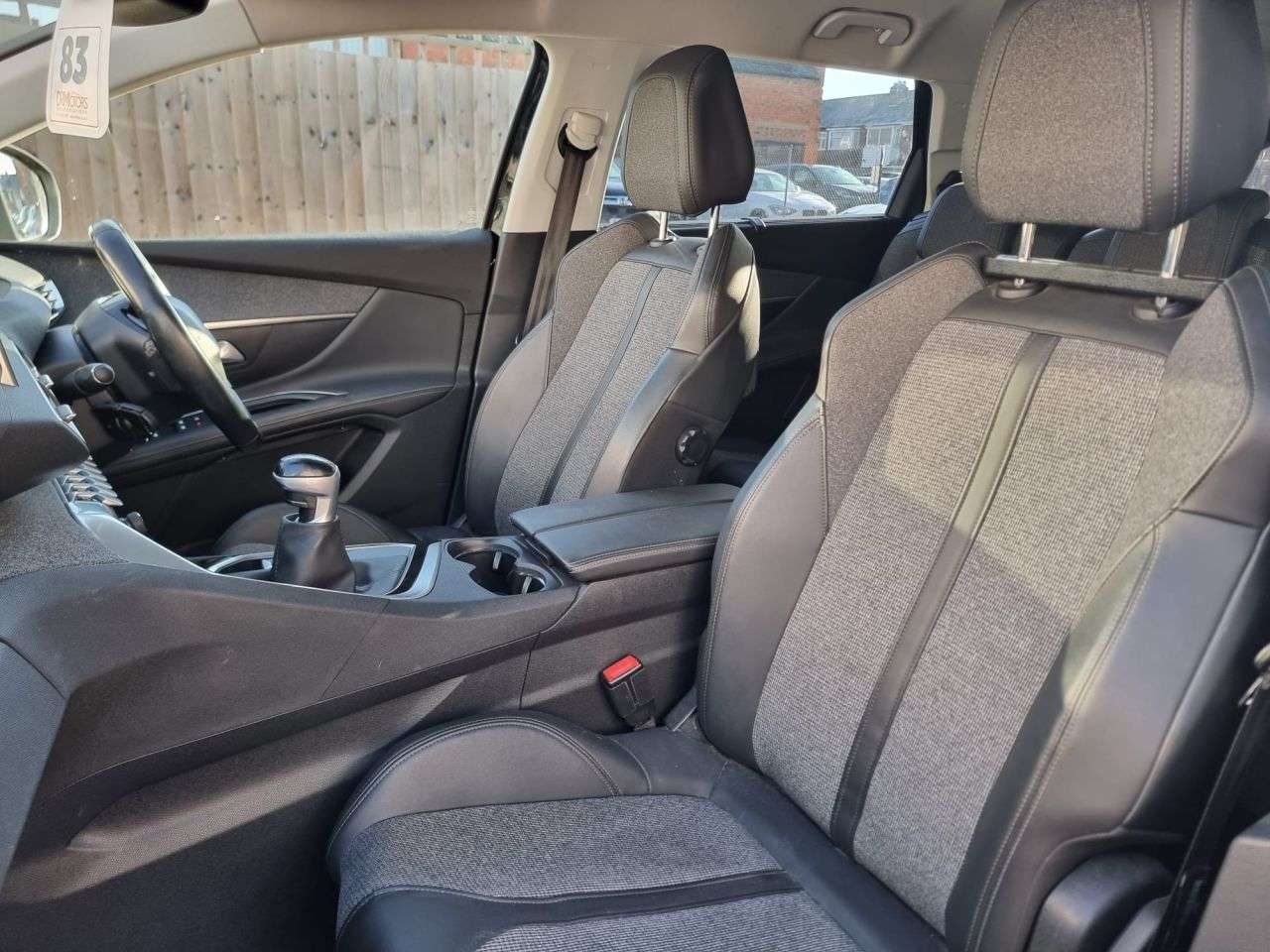 2019 PEUGEOT 5008 2019 PEUGEOT 5008