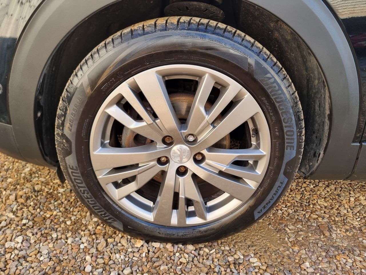 2019 PEUGEOT 5008 2019 PEUGEOT 5008