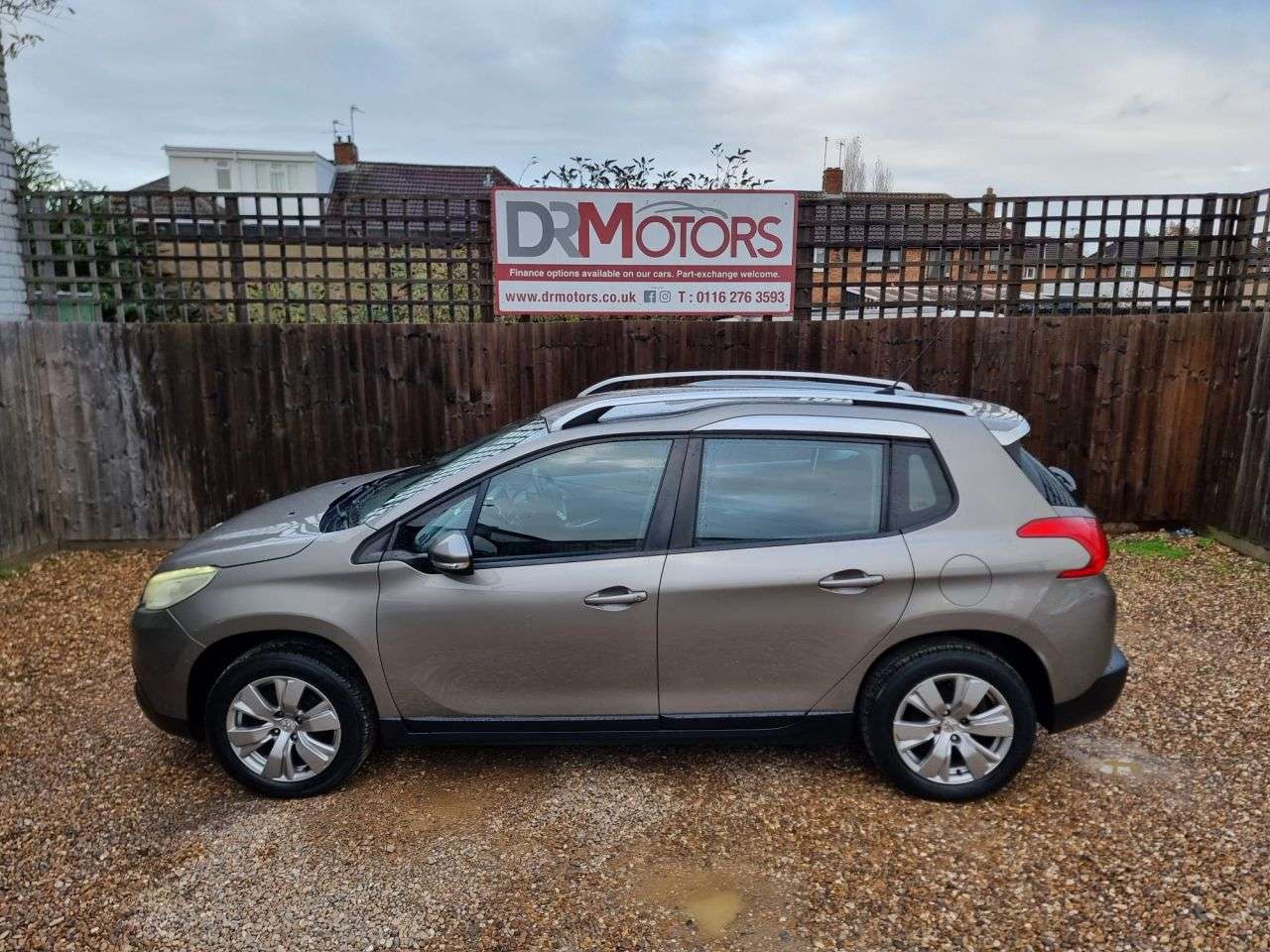 2015 PEUGEOT 2008 2015 PEUGEOT 2008