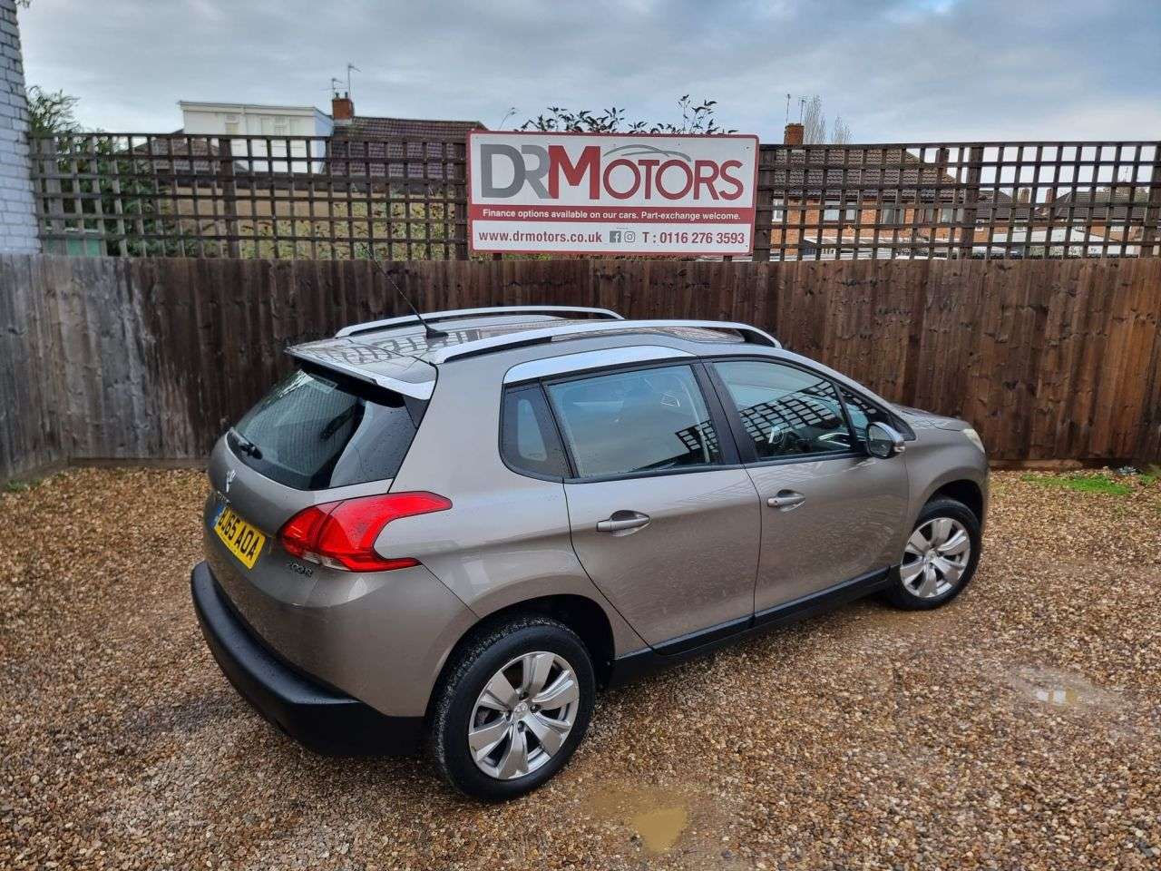 2015 PEUGEOT 2008 2015 PEUGEOT 2008