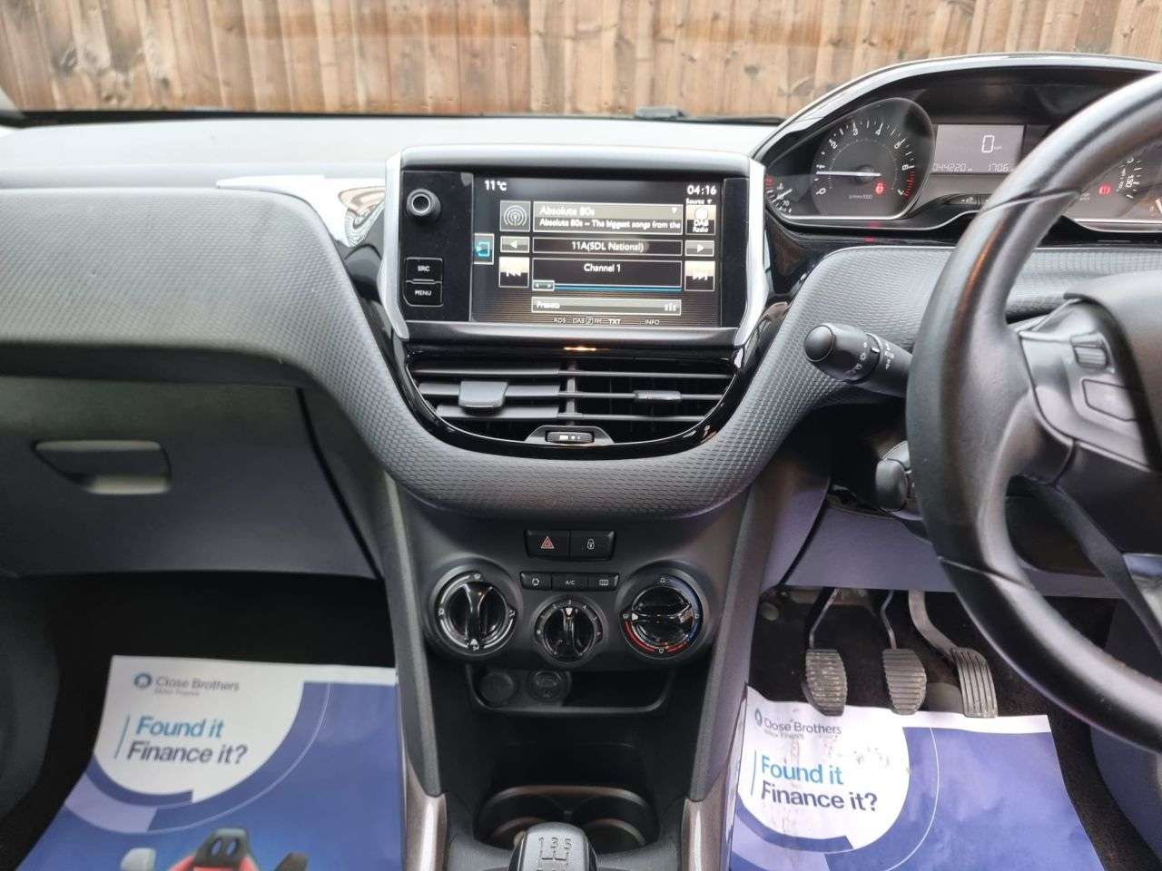 2015 PEUGEOT 2008 2015 PEUGEOT 2008