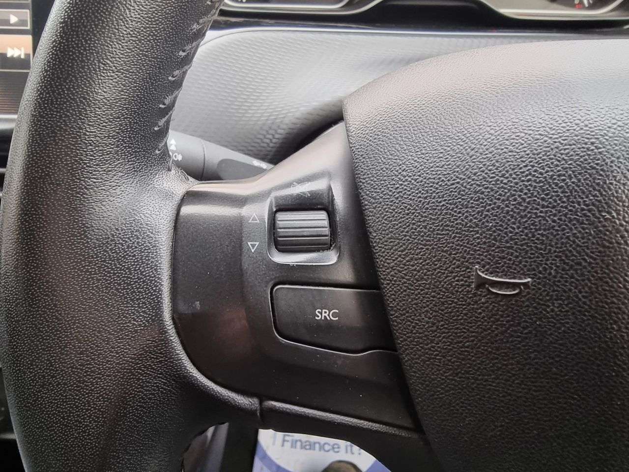 2015 PEUGEOT 2008 2015 PEUGEOT 2008