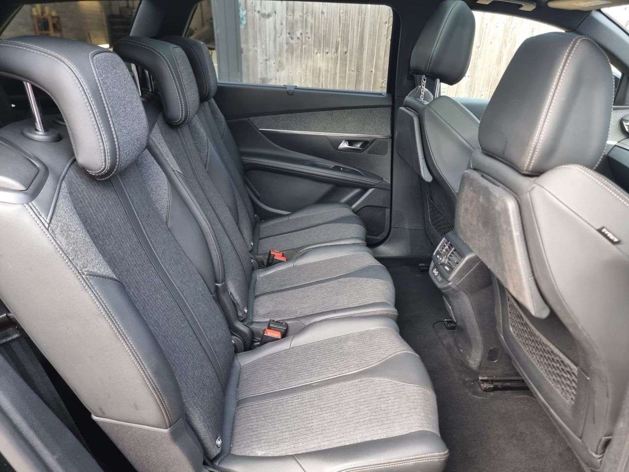 2018 PEUGEOT 5008 2018 PEUGEOT 5008