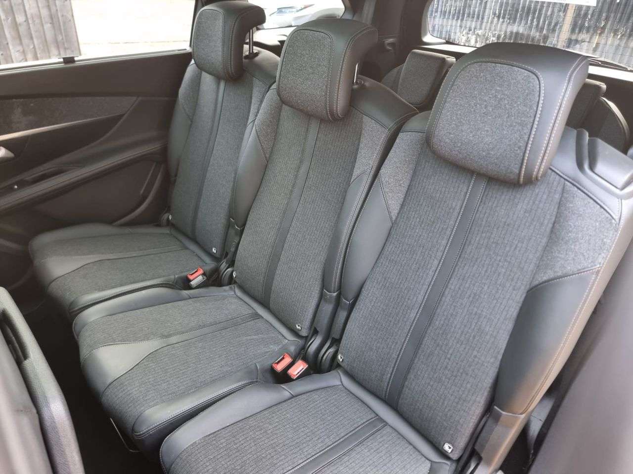 2018 PEUGEOT 5008 2018 PEUGEOT 5008