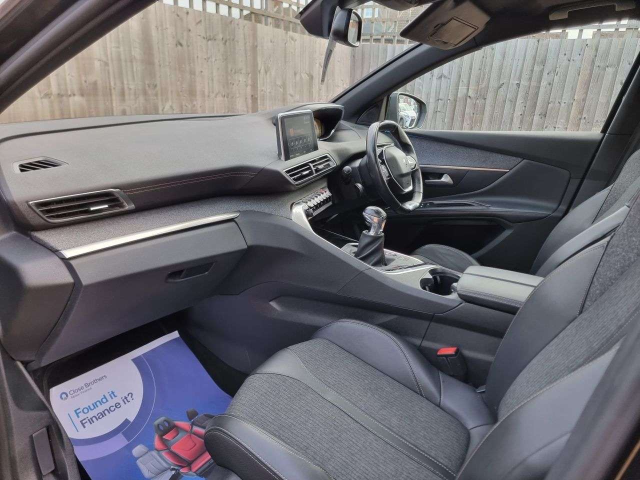 2018 PEUGEOT 5008 2018 PEUGEOT 5008