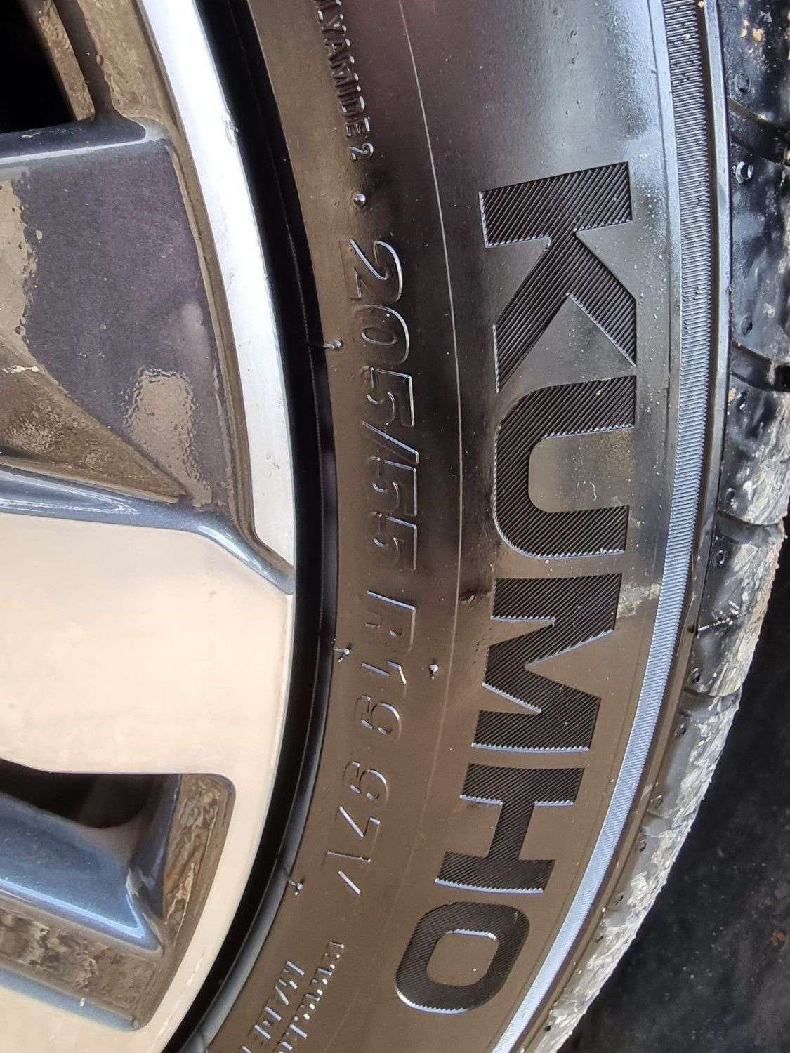 2018 PEUGEOT 5008 2018 PEUGEOT 5008