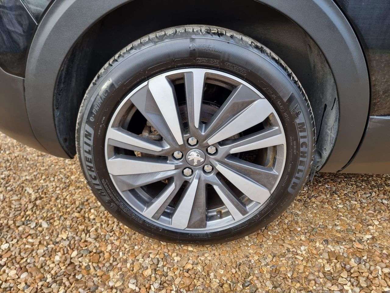 2018 PEUGEOT 5008 2018 PEUGEOT 5008