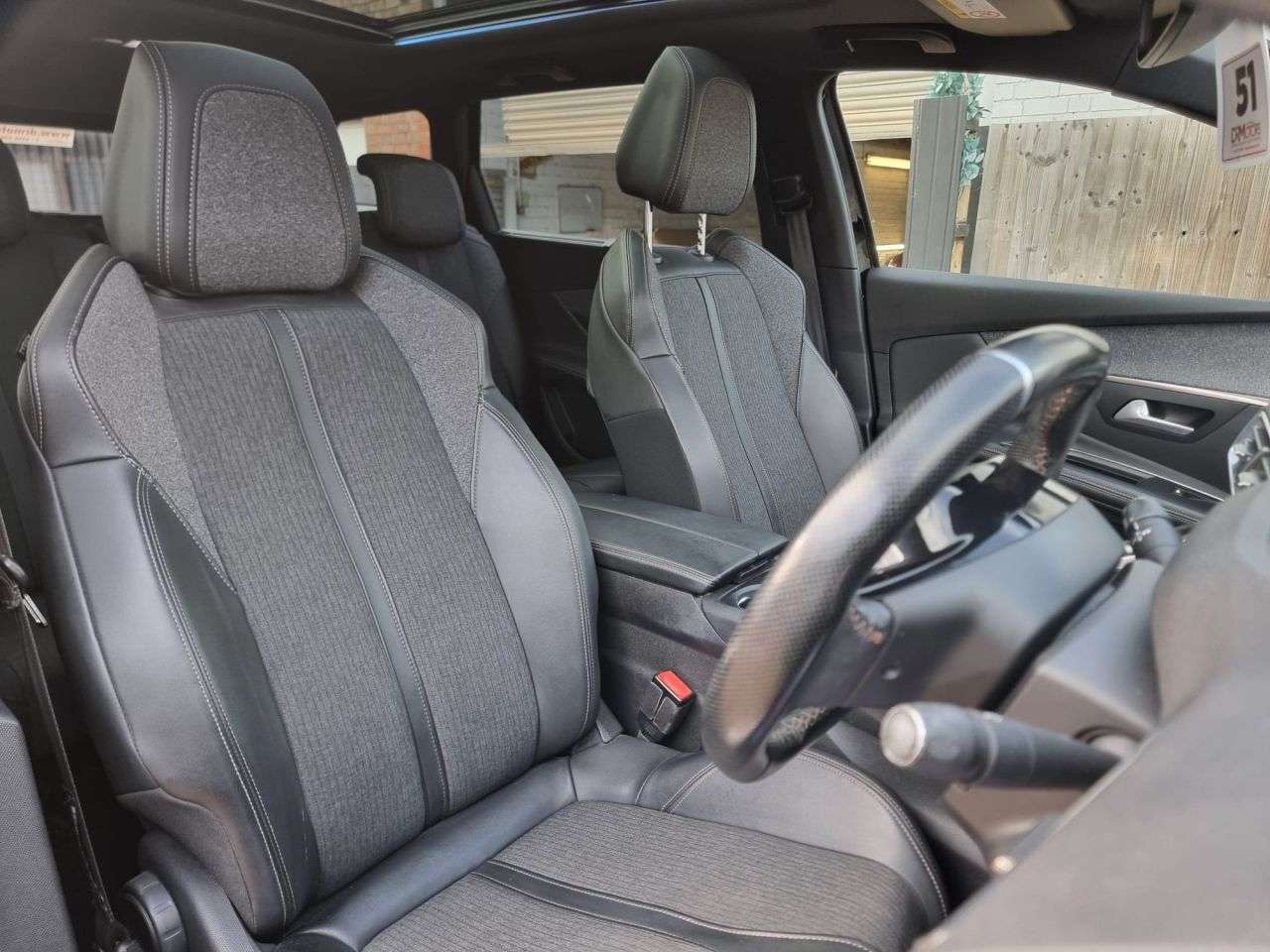 2018 PEUGEOT 5008 2018 PEUGEOT 5008