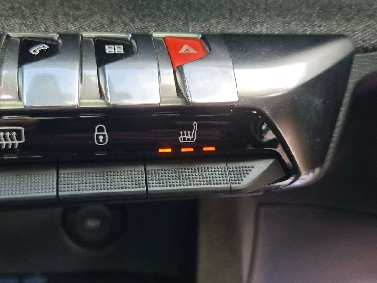 2018 PEUGEOT 5008 2018 PEUGEOT 5008