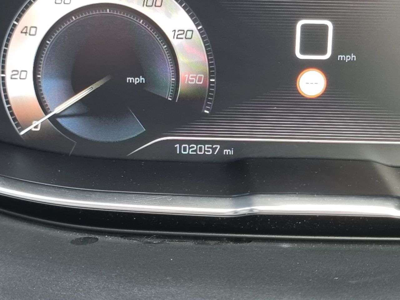 2018 PEUGEOT 5008 2018 PEUGEOT 5008