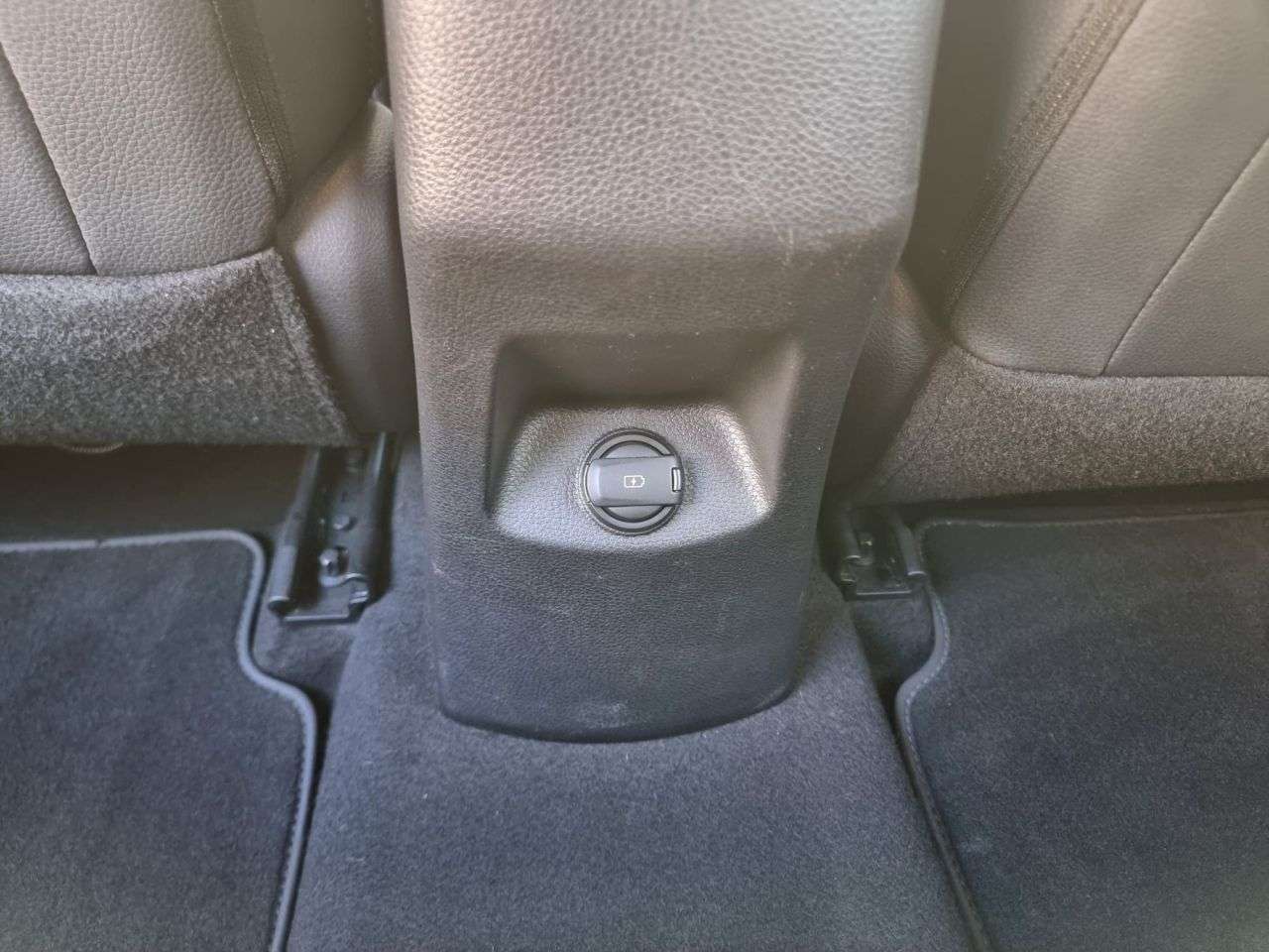 2018 KIA STONIC 2018 KIA STONIC