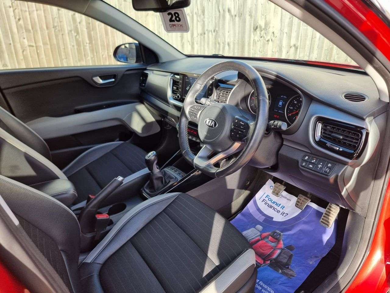 2018 KIA STONIC 2018 KIA STONIC