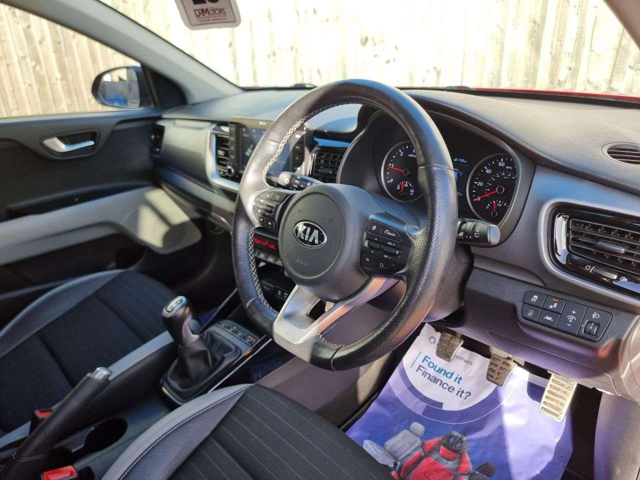 2018 KIA STONIC 2018 KIA STONIC