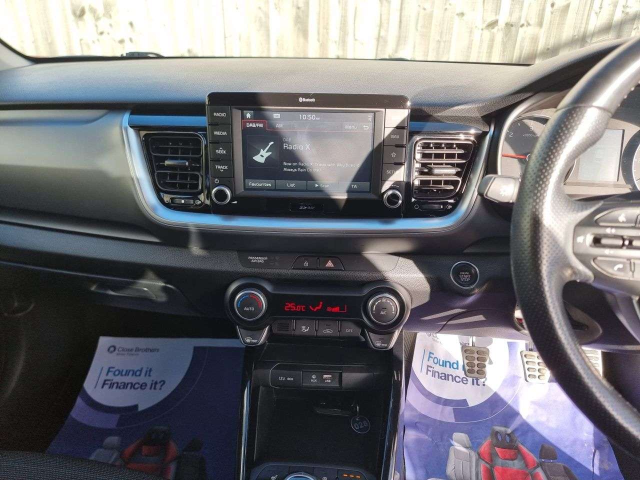 2018 KIA STONIC 2018 KIA STONIC