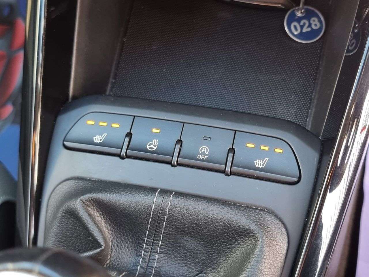 2018 KIA STONIC 2018 KIA STONIC