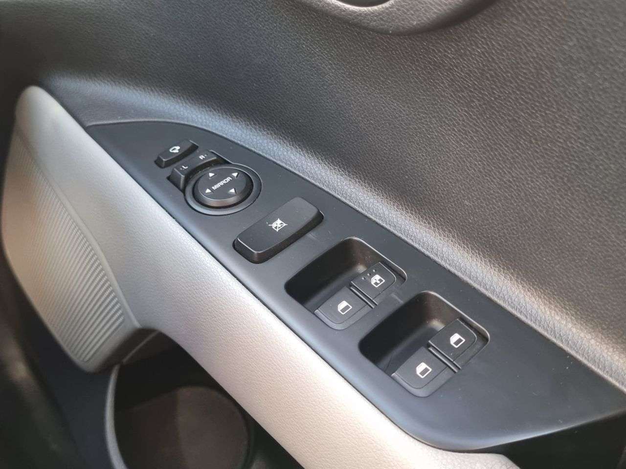 2018 KIA STONIC 2018 KIA STONIC