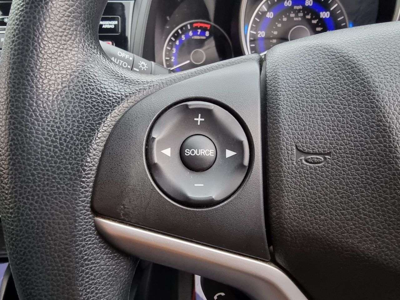 2015 HONDA JAZZ 2015 HONDA JAZZ