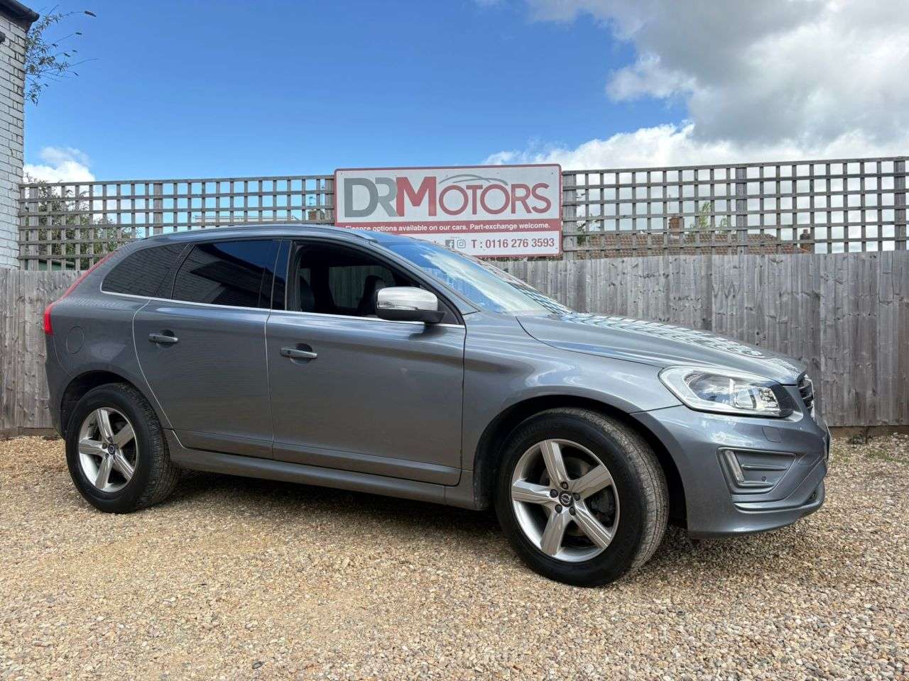 2017 VOLVO XC60 2017 VOLVO XC60