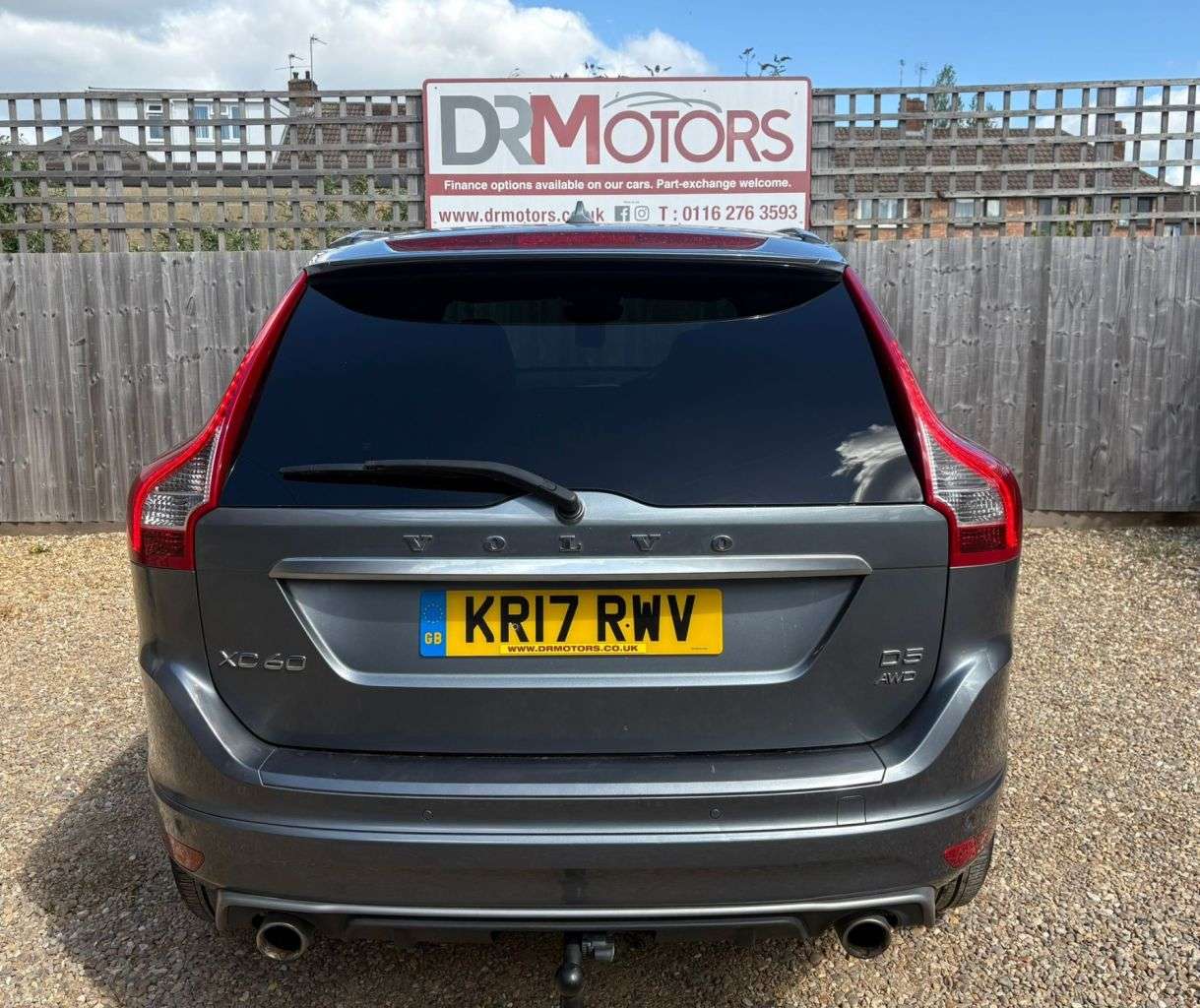 2017 VOLVO XC60 2017 VOLVO XC60