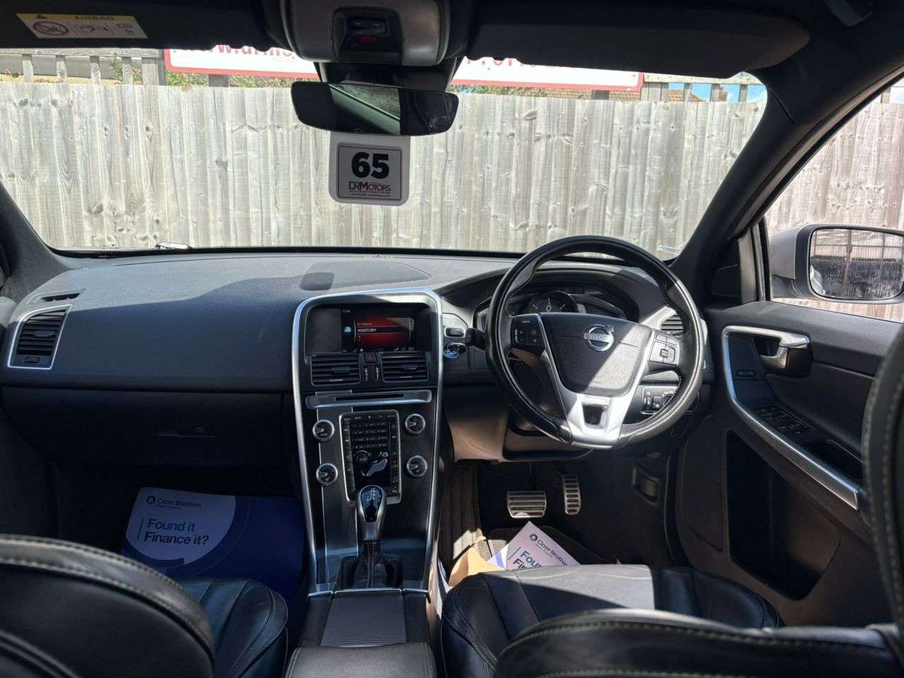 2017 VOLVO XC60 2017 VOLVO XC60