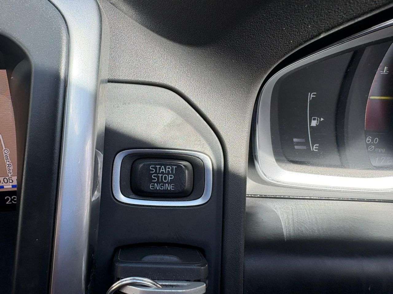 2017 VOLVO XC60 2017 VOLVO XC60