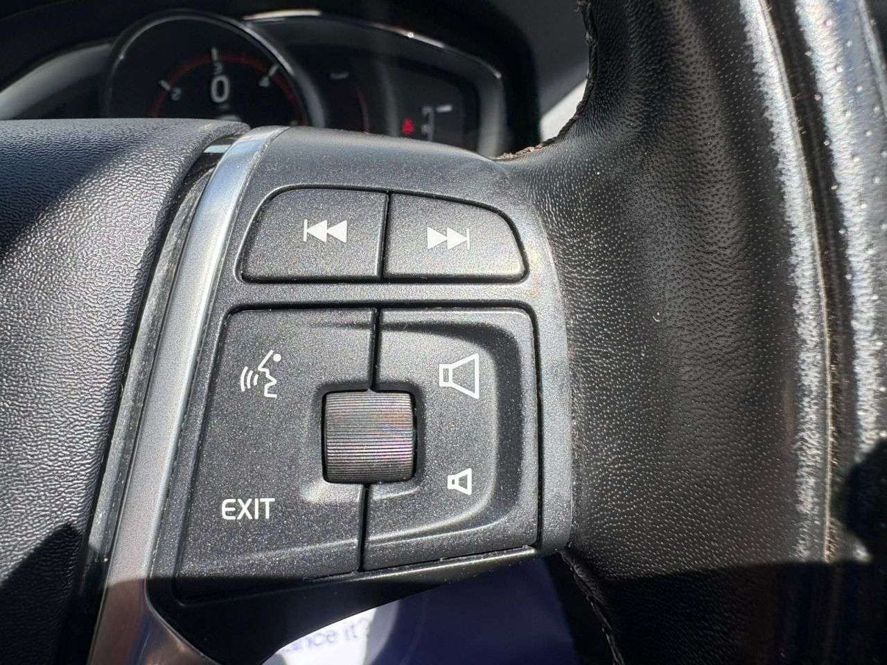 2017 VOLVO XC60 2017 VOLVO XC60