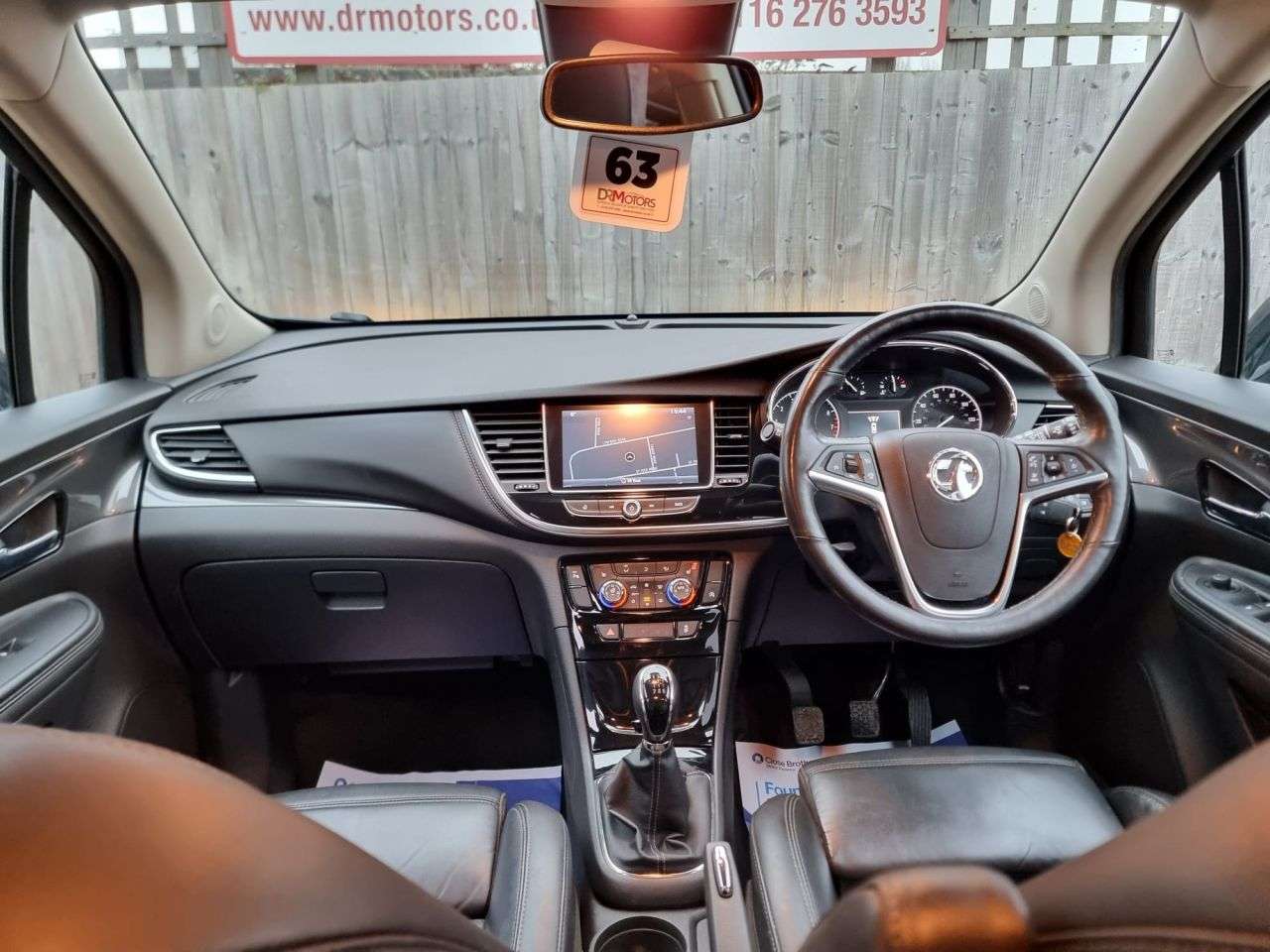 A 2017 VAUXHALL MOKKA X 1.4i Turbo Elite Nav SUV 5dr Petrol Manual Euro 6 (s/s) (140 ps) SAT NAV + A 2017 VAUXHALL MOKKA X 1.4i Turbo Elite Nav SUV 5dr Petrol Manual Euro 6 (s/s) (140 ps) SAT NAV +