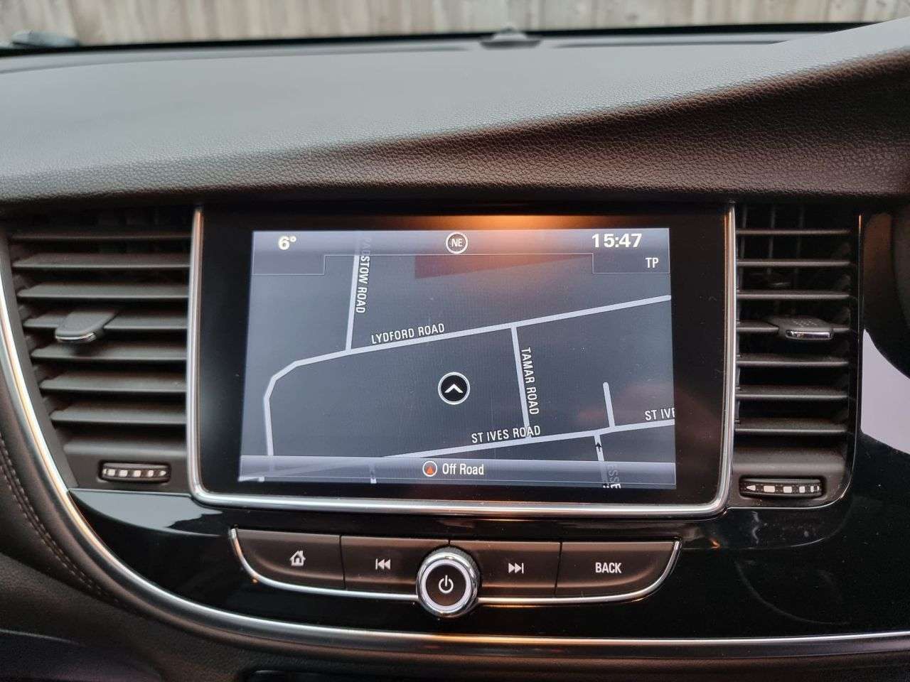 A 2017 VAUXHALL MOKKA X 1.4i Turbo Elite Nav SUV 5dr Petrol Manual Euro 6 (s/s) (140 ps) SAT NAV + A 2017 VAUXHALL MOKKA X 1.4i Turbo Elite Nav SUV 5dr Petrol Manual Euro 6 (s/s) (140 ps) SAT NAV +