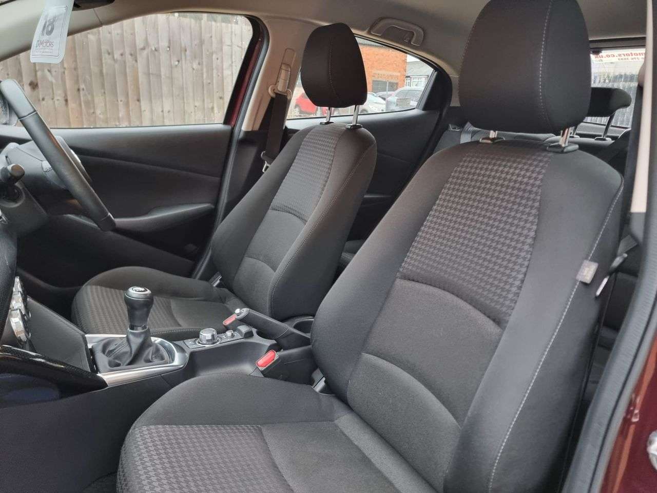 2019 MAZDA MAZDA2 2019 MAZDA MAZDA2