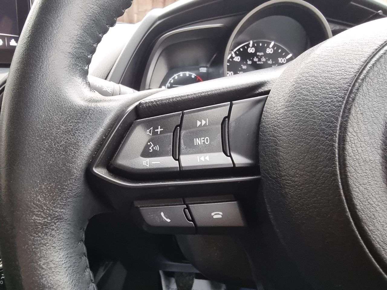 2019 MAZDA MAZDA2 2019 MAZDA MAZDA2