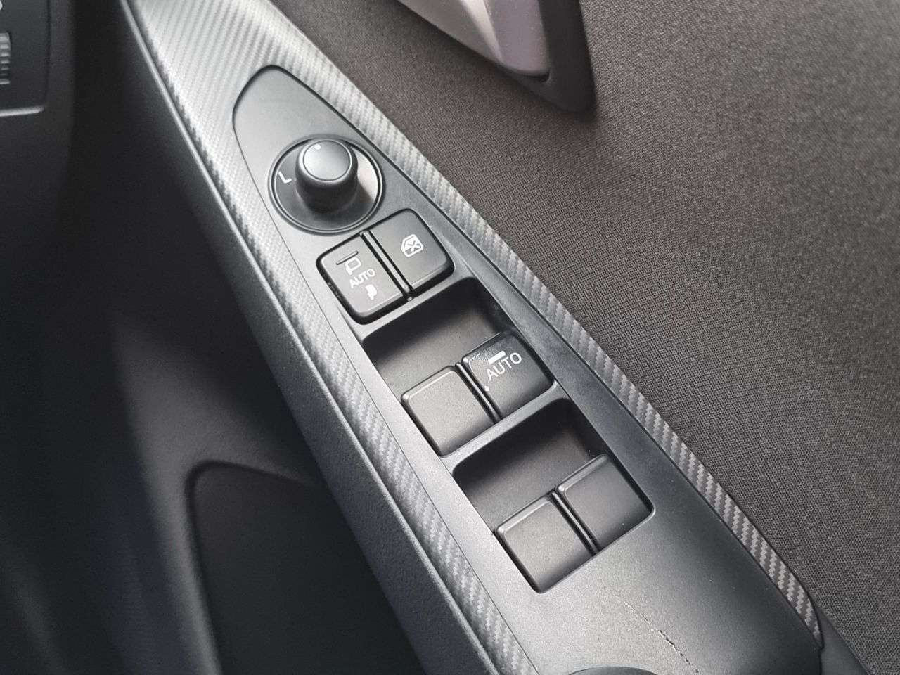 2019 MAZDA MAZDA2 2019 MAZDA MAZDA2