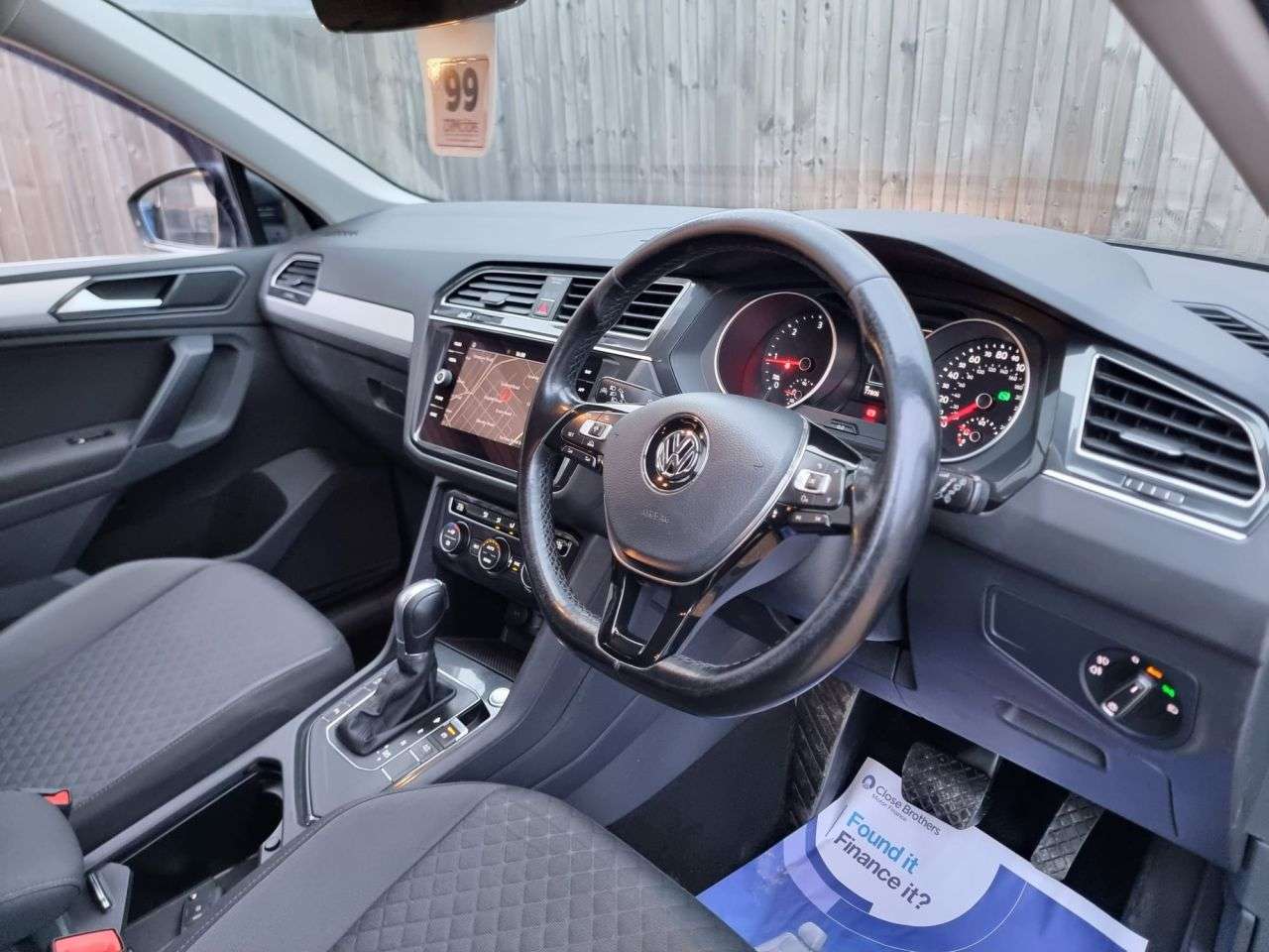 A 2018 VOLKSWAGEN TIGUAN 2.0 TDI SE Navigation SUV 5dr Diesel DSG Euro 6 (s/s) (150 ps) SAT NAV + SE A 2018 VOLKSWAGEN TIGUAN 2.0 TDI SE Navigation SUV 5dr Diesel DSG Euro 6 (s/s) (150 ps) SAT NAV + SE