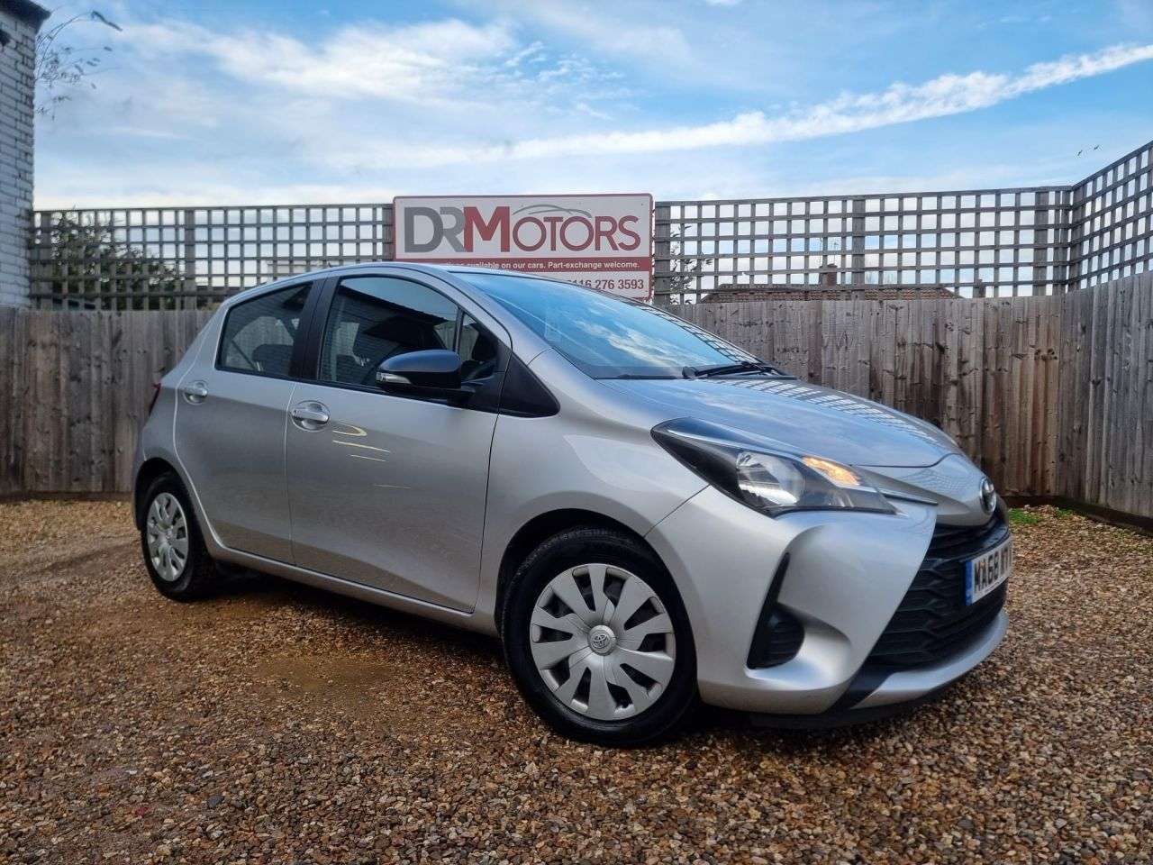 2018 TOYOTA YARIS 2018 TOYOTA YARIS