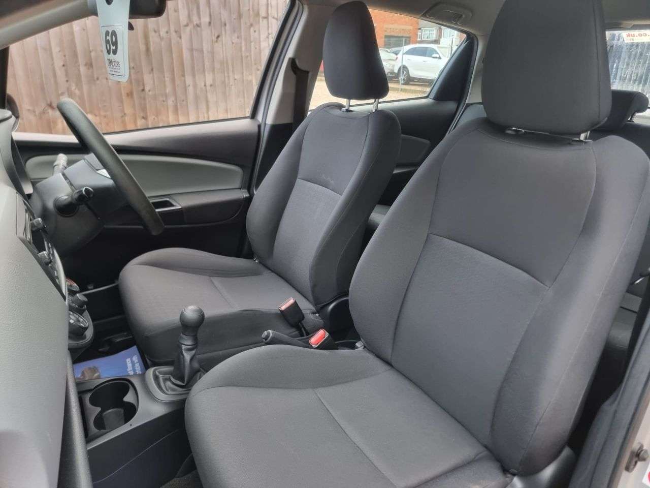 2018 TOYOTA YARIS 2018 TOYOTA YARIS